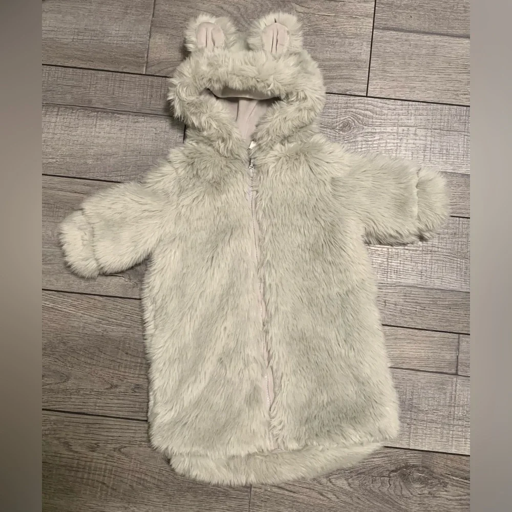 Restoration Hardware Baby Faux Fur Bunting Snowsuit Hooded Bunny Ears Gray